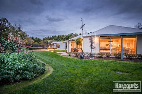 Property photo of 9 Pinehill Drive Pakenham VIC 3810