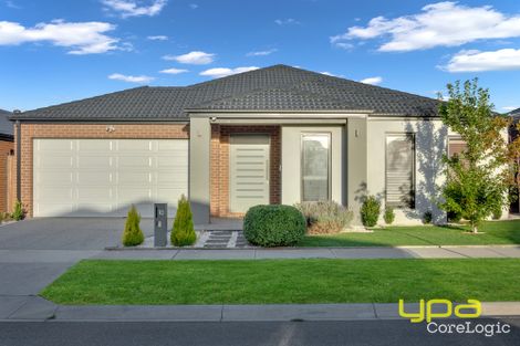 Property photo of 10 Emery Drive Clyde North VIC 3978