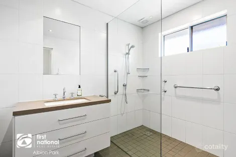 Property photo of 2 Rink Road Dapto NSW 2530