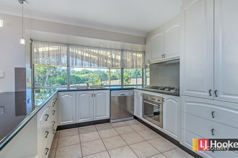 Property photo of 11 Jacqueline Drive Thornlie WA 6108