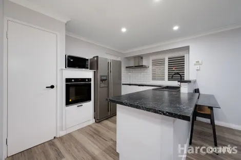 Property photo of 151 Nicholas Road Hocking WA 6065