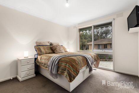 Property photo of 185 Hickling Avenue Greensborough VIC 3088