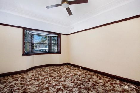 Property photo of 13 Willunga Avenue Earlwood NSW 2206
