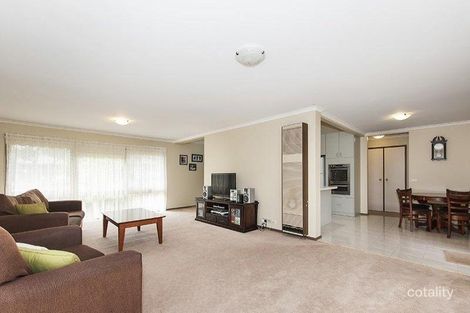 Property photo of 48 Hurlstone Crescent Mill Park VIC 3082