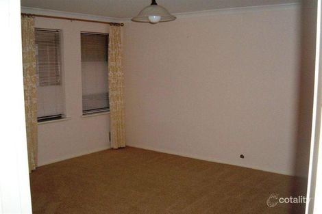 Property photo of 58 Barnesby Drive Yakamia WA 6330
