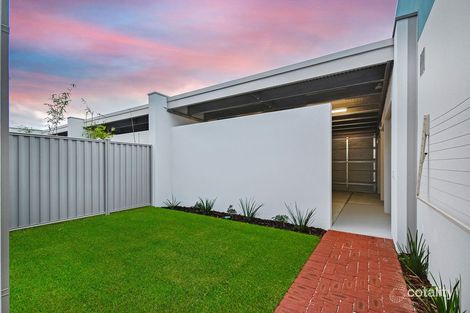 Property photo of 98 Sunstone Boulevard Treeby WA 6164