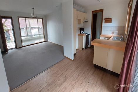 Property photo of 6/9 Fuchsia Crescent Macquarie Fields NSW 2564