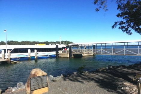 Property photo of 27 Rhodes Street Macleay Island QLD 4184