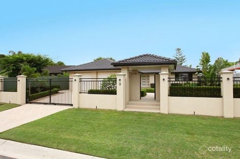 3 Southerly St, Mermaid Waters, QLD 4218