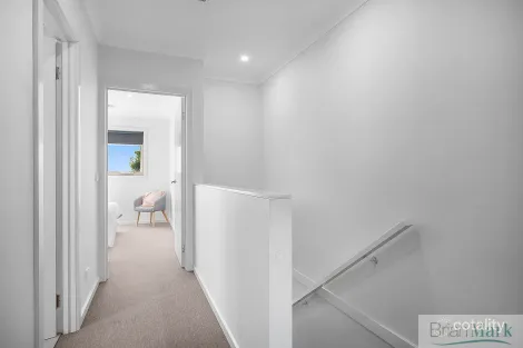 Property photo of 44 Tarneit Road Werribee VIC 3030