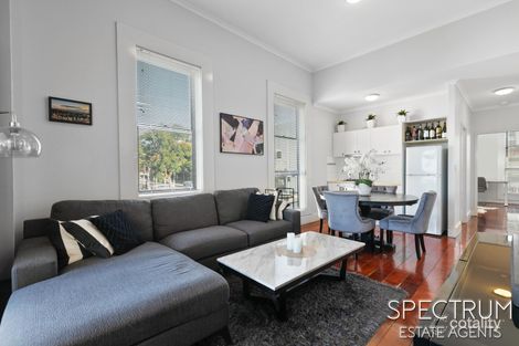 Property photo of 1/720 Brunswick Street New Farm QLD 4005