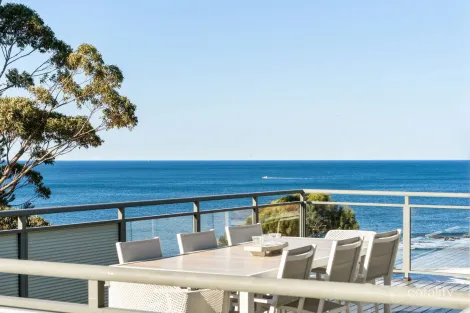 Property photo of 20 Shipton Crescent Mollymook NSW 2539