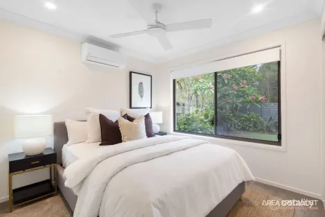 Property photo of 38 Seabright Circuit Jacobs Well QLD 4208