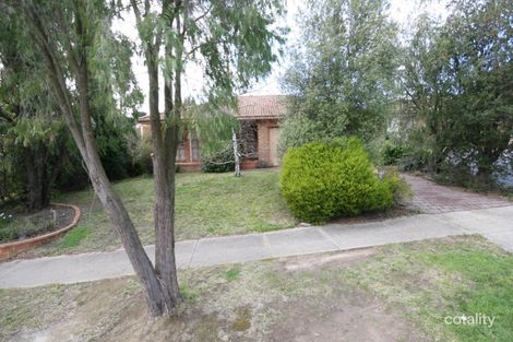 6 Mistletoe Cl, Knoxfield, VIC 3180