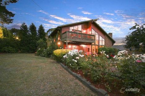 Property photo of 8 Alma Avenue Ferntree Gully VIC 3156