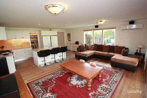 Property photo of 230 Victoria Road Pearcedale VIC 3912