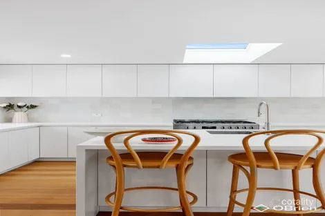 Property photo of 55 Highview Road Frankston VIC 3199