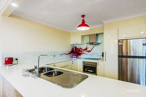 Property photo of 11/8-10 Queensland Avenue Broadbeach QLD 4218