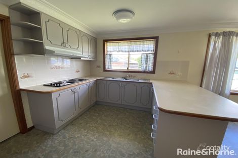 Property photo of 61 Sieben Drive Orange NSW 2800