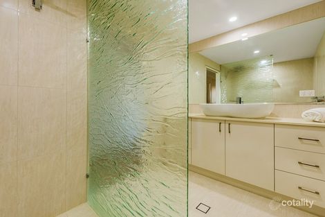 Property photo of 11/8-10 Queensland Avenue Broadbeach QLD 4218