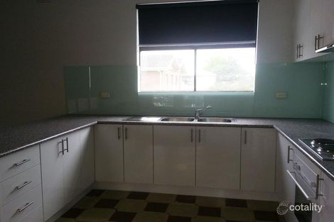 Property photo of 2 Gamon Street Seddon VIC 3011