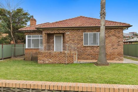 200 Northcliffe Dr, Warrawong, NSW 2502