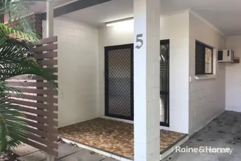 10 Cooya Beach Rd, Cooya Beach, QLD 4873