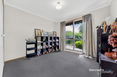 Property photo of 21 Glenburn Drive Hallam VIC 3803