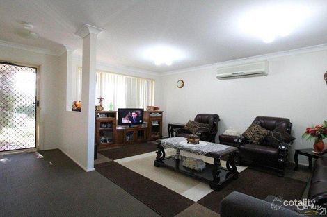 Property photo of 71 Taubman Drive Horningsea Park NSW 2171
