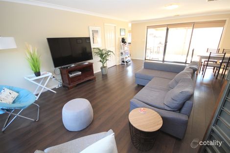 Property photo of 2/12 Yoogali Street Glenfield Park NSW 2650