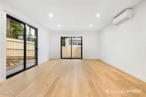 Property photo of 9 Bainbridge Court Kilsyth VIC 3137