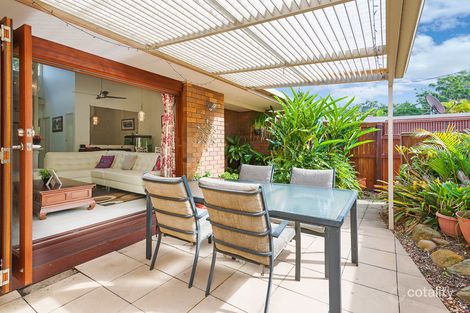 Property photo of 2/81 Olsen Avenue Labrador QLD 4215