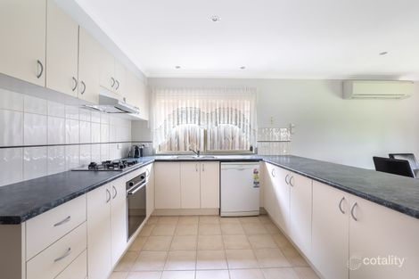 Property photo of 40 Rhine Drive Roxburgh Park VIC 3064