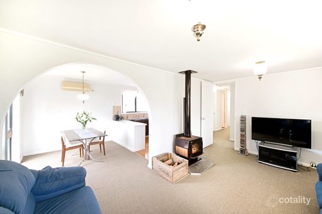 Property photo of 4 Hardey Place Stirling ACT 2611