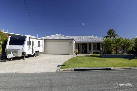 Property photo of 2 Coomaroo Crescent Minyama QLD 4575