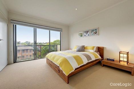 Property photo of 3/25 Clay Drive Doncaster VIC 3108