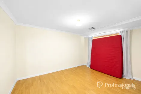 Property photo of 6 Malachite Drive Australind WA 6233