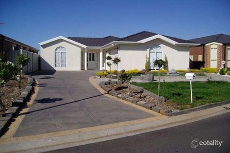 30 Herrington Turn, Caroline Springs, VIC 3023