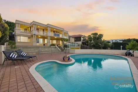 Property photo of 52 Burke Drive Attadale WA 6156