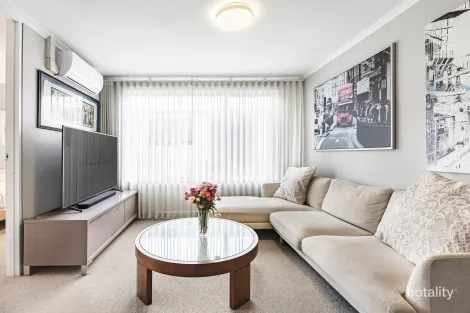 Property photo of 12/7-9 Farnham Court Flemington VIC 3031