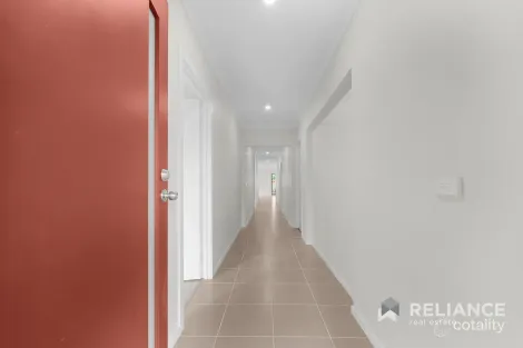 Property photo of 24 Tropic Circuit Point Cook VIC 3030