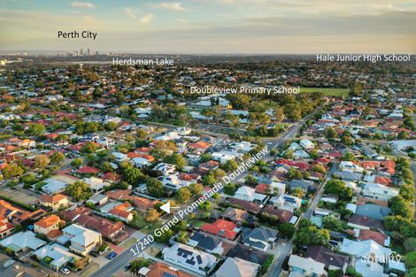 Property photo of 1/240 Grand Promenade Doubleview WA 6018