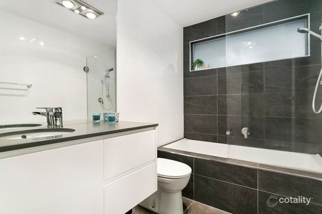 Property photo of 6 Kiandra Close Greensborough VIC 3088