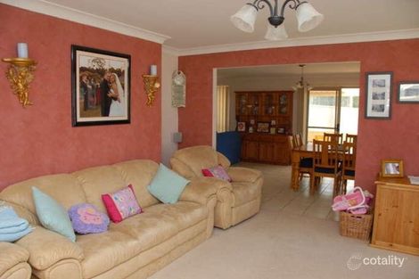 Property photo of 18 Gabriel Circuit Blair Athol NSW 2560