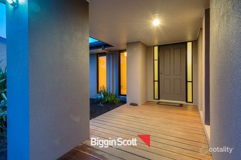 Property photo of 12 Melba Court Sandhurst VIC 3977