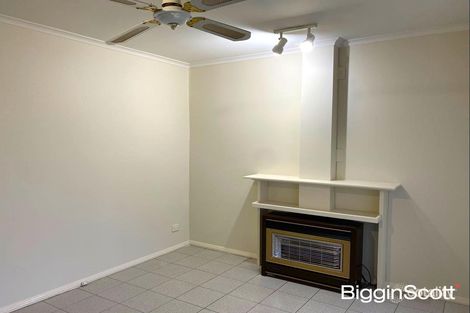 Property photo of 2/2 Lee Street St Albans VIC 3021