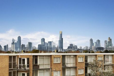 Property photo of 32/313 Beaconsfield Parade St Kilda West VIC 3182