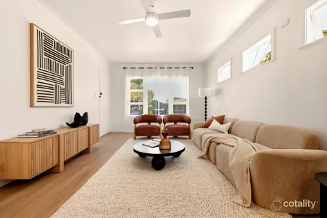 Property photo of 2 Rotary Crescent Redcliffe QLD 4020