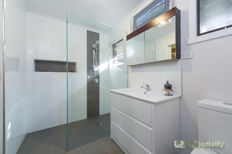 Property photo of 19 Trenton Place Mooroolbark VIC 3138