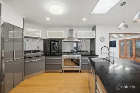 Property photo of 41 Sugarglider Lane Mudgeeraba QLD 4213